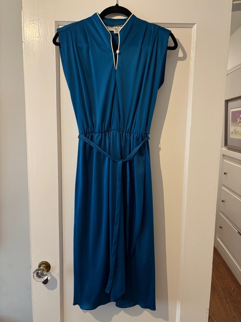 Vintage Sleeveless Teal Midi Dress with Tie Waist